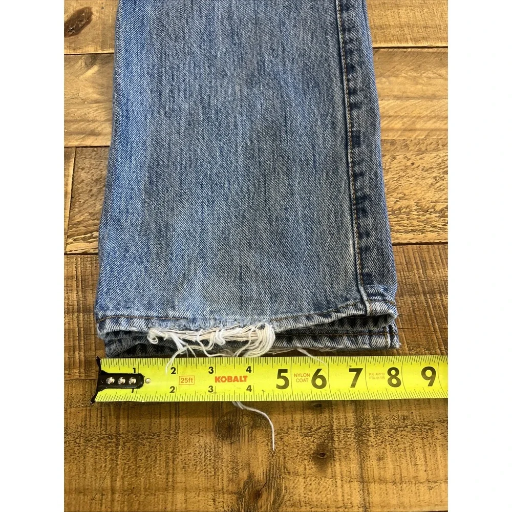 Levis 501 Jeans Mens 34x32 (Act 34x30) Blue Button Fly Distressed Straight Cut